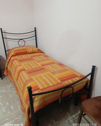 letto singolo in ferro battuto 