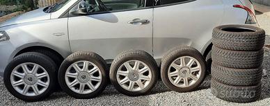 Pneumatici invernali ed estivi 185/55 r15