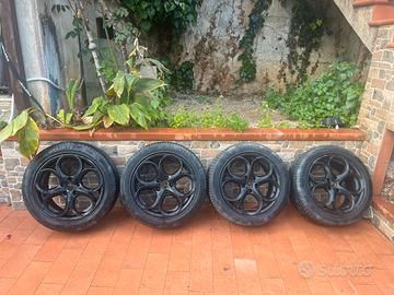 Cerchi Auto 17" Stile Quadrifoglio Alfa 159/Brera