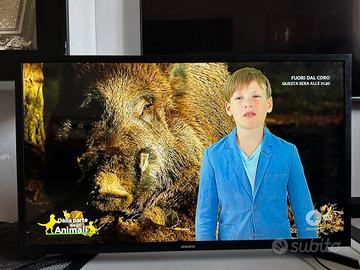 smart tv samsung 32 polici 4k UHD t2 integrato 