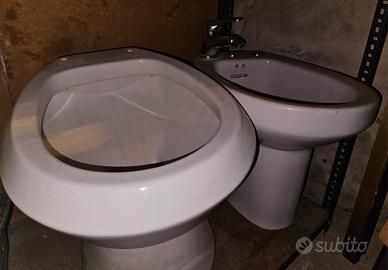 water e bidet con rubinetteria sanitari bagno
