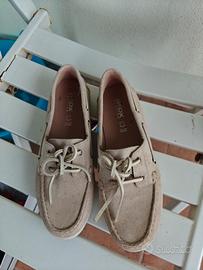 Scarpe Geox con lacci 