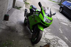 Kawasaki Ninja Zx6R 1998