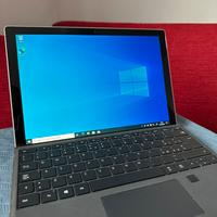 Microsoft Surface Pro 5 1796 + Tastiera Microsoft