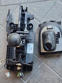 Leva cambio automatico mitsubiishi  Outlander 