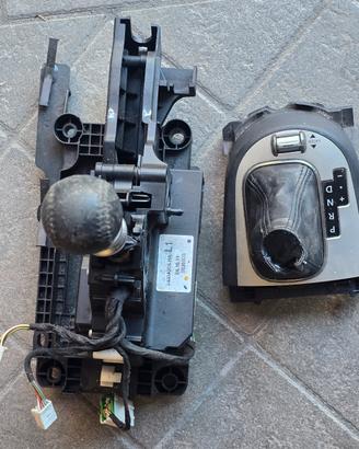 Leva cambio automatico mitsubiishi  Outlander 