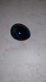 uovo in pietra verde 