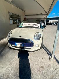 Mini couper 2019 d