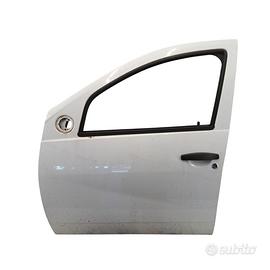Porta anteriore sinistra Dacia Sandero del 2010