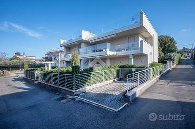 3 LOCALI A BARDOLINO