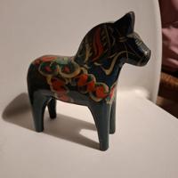 Cavallo Dala in legno dipinto a mano – decorazione