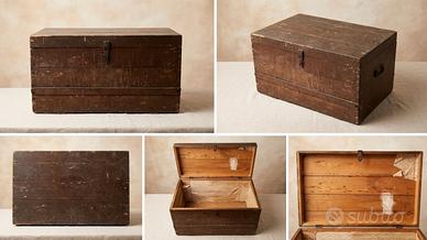 Baule antico legno massiccio