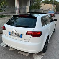 Audi A3 Sportback 2.0 TDI tetto panoramico