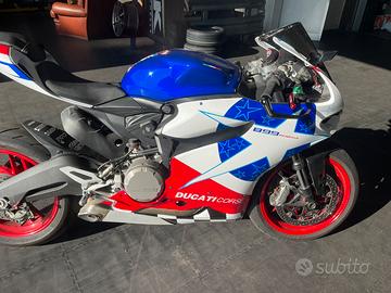 Ducati Panigale 899