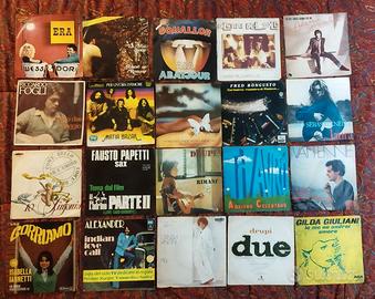240 dischi in vinile 45 giri