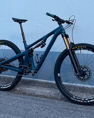 YETI SB130 LR Turq 29 M