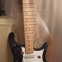 Chitarra elettrica Junior con amplificatore