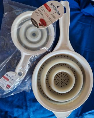 set scolapasta e imbuto Ghidini