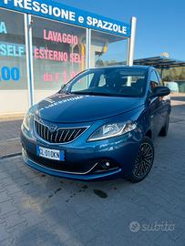 Lancia Ypsilon Hybrid