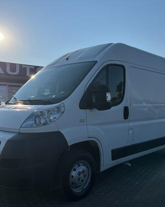 FIAT Ducato 33 2.2 MJT PM-TN Furgone 3 POSTI