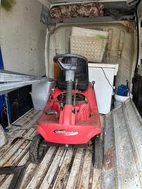 Trattorino rasa erba castel garden