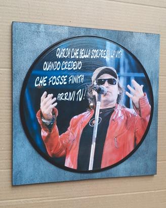 Vinile 33 giri a quadro omaggio a Vasco Rossi 