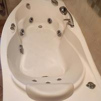 vasca idromassaggio jacuzzi 2006
