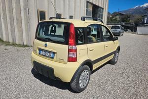 FIAT panda benzina 4x4 km 217000