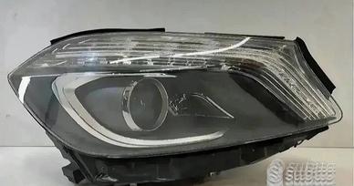 Mercedes A W176 Fari ILS