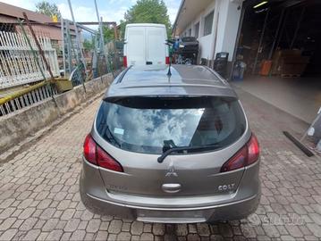 PORTELLONE PER MITSUBISHI COLT Z30 2009