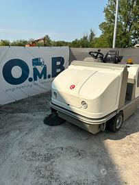 Spazzatrice comac CS90