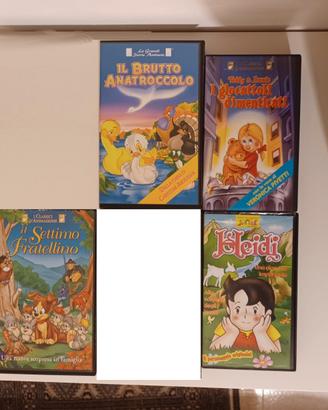 Quattro film di animazione su videocassette VHS.