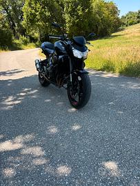 Kawasaki Z750