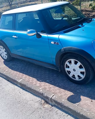 Mini 1.4 tdi One D de luxe