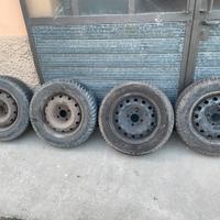 4 gomme termiche più cerchi