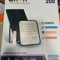 Faro solare da esterno 200w