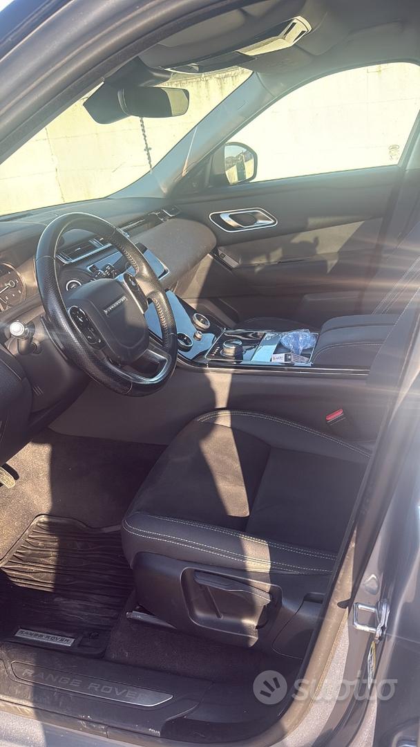 Land Rover Range Rover Velar 2019 photo 4