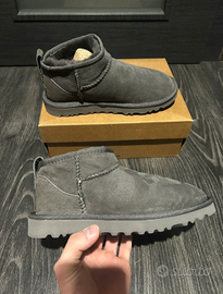 UGG Ultra Mini Grigio T.38