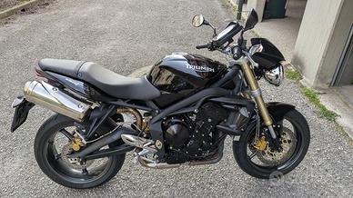 Triumph Street Triple 675