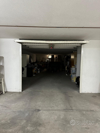 Garage/box