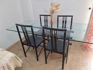tavolo in vetro 