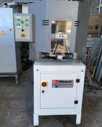 Pulitrice a gruppi fresa tornado f4