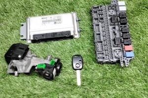 KIT CHIAVI CENTRALINA MOTORE HONDA Jazz Serie 0261