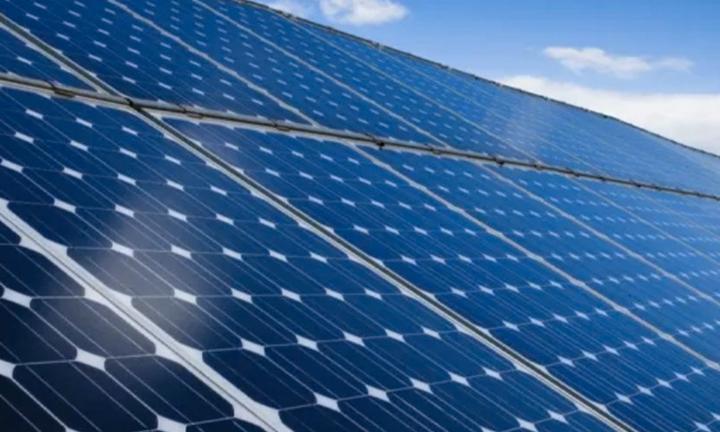 Terreni , eolico, fotovoltaico MT e AT adiacenti