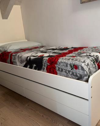 Letto singolo Ikea con secondo letto estraibile