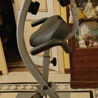 Cyclette pieghevole (s-bike) con schienale