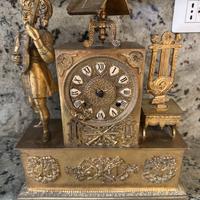 Orologio in bronzo dorato