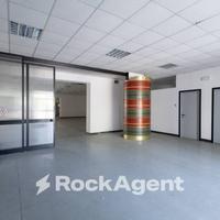 GRANDE CAPANNONE VICINO ALLA CITTA'