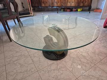 Tavolino in cristallo e marmo.