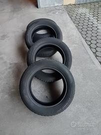 4 pneumatici invernali 185 60 R15 hankook